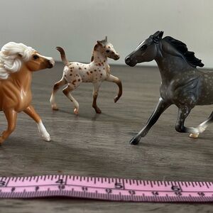 Breyer Stablemates Pony/Horse Set of 3 running minis